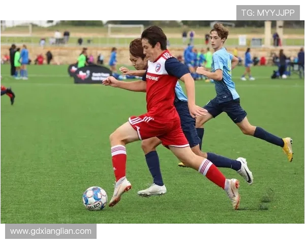 足球比赛中的多样化战术与灵活应变 足球比赛中的多样化战术与灵活应变